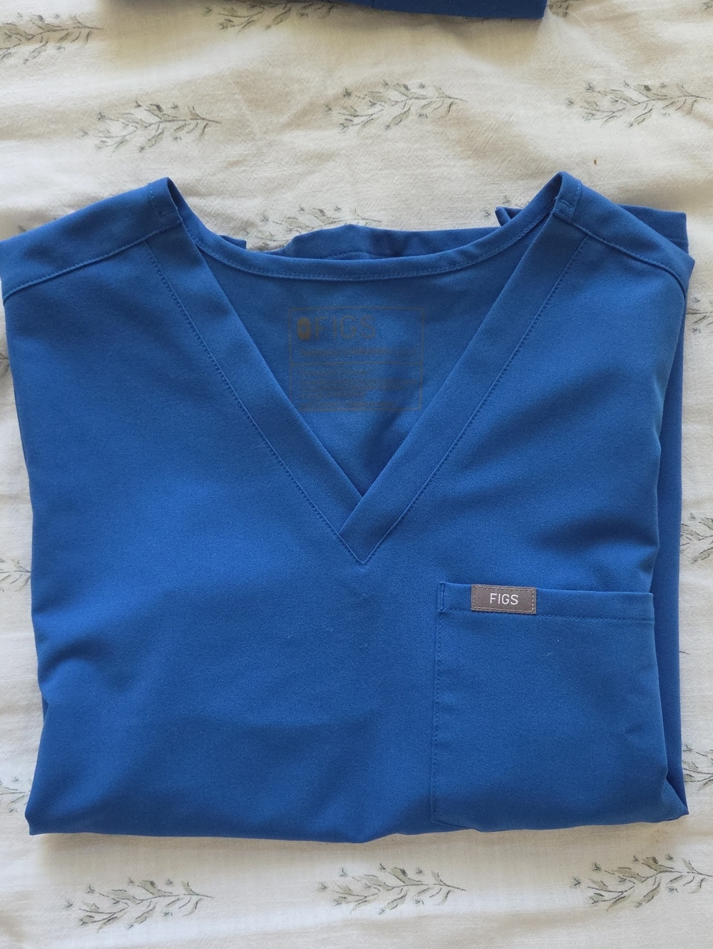 Figs Scrub Top
